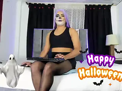 IvettePetit online show from 31, 10, 2025