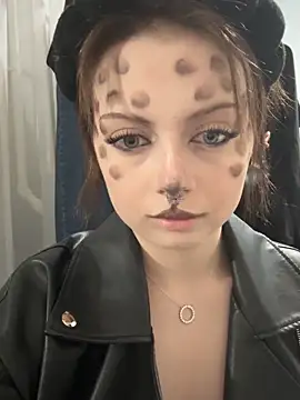 AnmiXHot online show from 21, 10, 2025