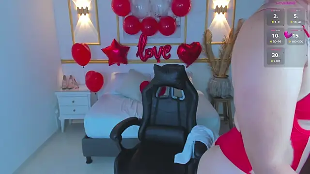 karlyy  online show from 14, 2, 2026