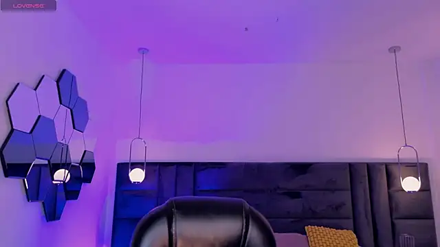 CelesteMoonX online show from 15, 7, 2026