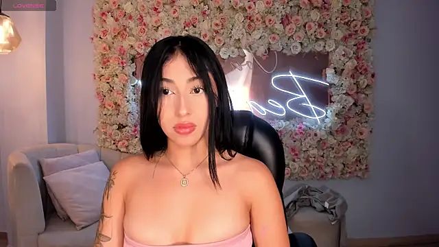 Snapshot of CelesteMoonX chatting on 15, 5, 2026 CelesteMoonX online show from 15, 5, 2026