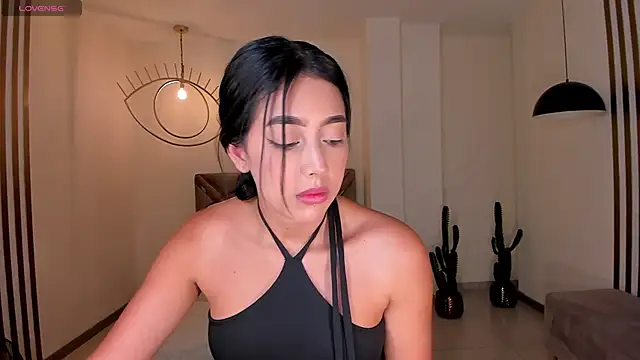 Snapshot of ScarlettBlaze_ chatting on 1, 7, 2026 ScarlettBlaze online show from 1, 7, 2026