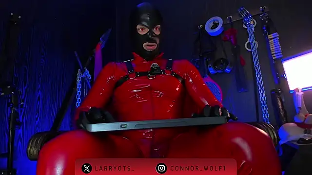 Snapshot of Master_Connor_BDSM chatting on 7, 6, 2026 Master Connor BDSM online show from 7, 6, 2026