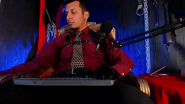 Master Connor BDSM online show from 30, 10, 2025