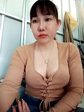 Ana-love2025 online show from 3, 12, 2025