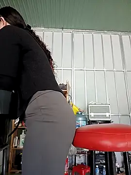 Ana-love2025 online show from 4, 11, 2025