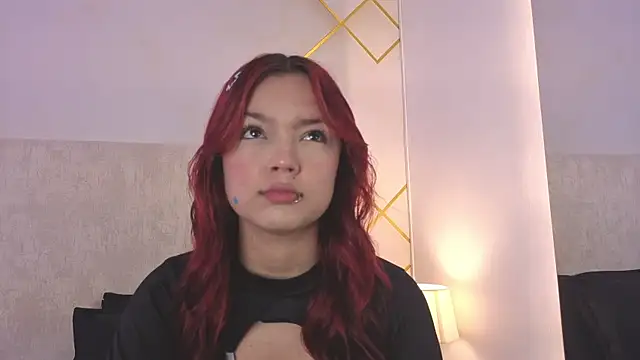 Snapshot of Martinaa_Garcia chatting on 13, 5, 2026 Martinaa Garcia online show from 13, 5, 2026