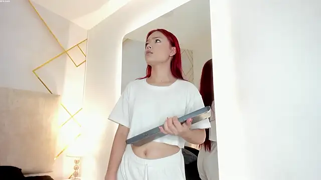 Martinaa Garcia online show from 6, 3, 2026