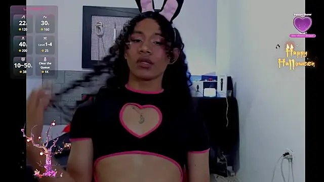Snapshot of GabbyMendez21 chatting on 17, 10, 2025 GabbyMendez21 online show from 17, 10, 2025