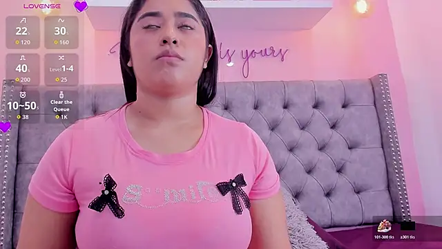 Sophiia 77 online show from 7, 1, 2026