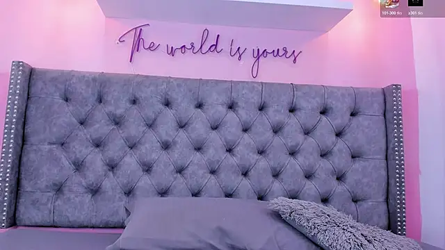 Sophiia 77 online show from 8, 2, 2026