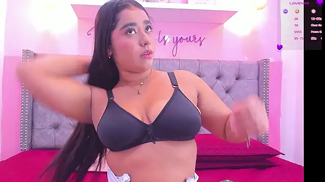 Sophiia 77 online show from 28, 3, 2026