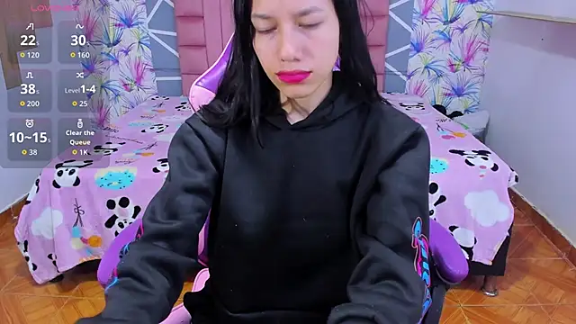 Snapshot of AdelaidaManson18 chatting on 29, 11, 2025 AdelaidaManson18 online show from 29, 11, 2025