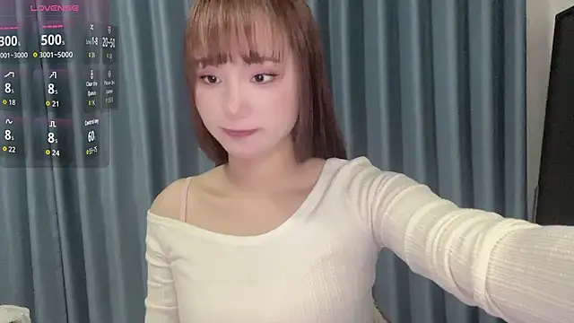 Snapshot of Momo-999 chatting on 17, 10, 2025 Momo-999 online show from 17, 10, 2025