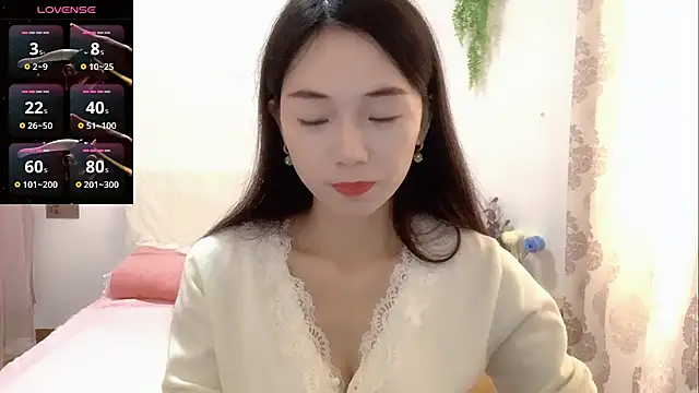 Keke-Baby170 online show from 27, 11, 2025