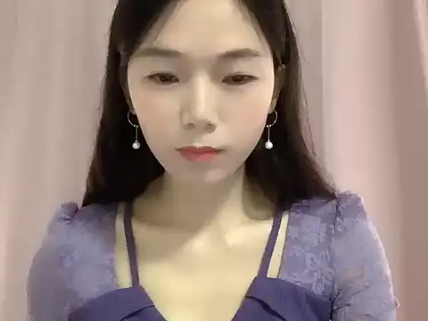 Snapshot of Keke-Baby170 chatting on 23, 10, 2025 Keke-Baby170 online show from 23, 10, 2025