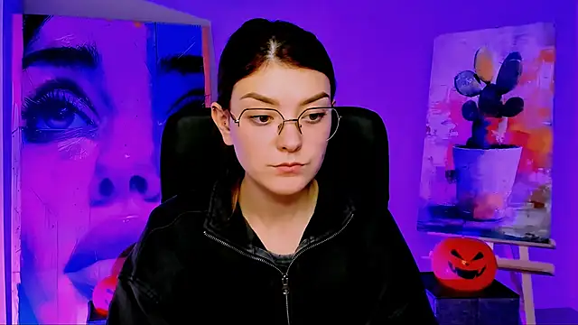 AnaSteisher online show from 28, 10, 2025