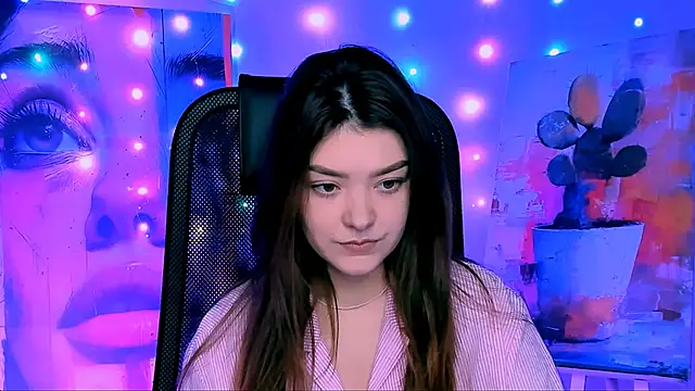 AnaSteisher online show from 19, 12, 2025