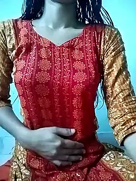 Snapshot of Ratri-Biswas chatting on 15, 5, 2026 Ratri-Biswas online show from 15, 5, 2026