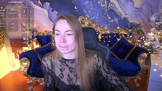 Snapshot of VixenMuse chatting on 5, 1, 2026 VixenMuse online show from 5, 1, 2026