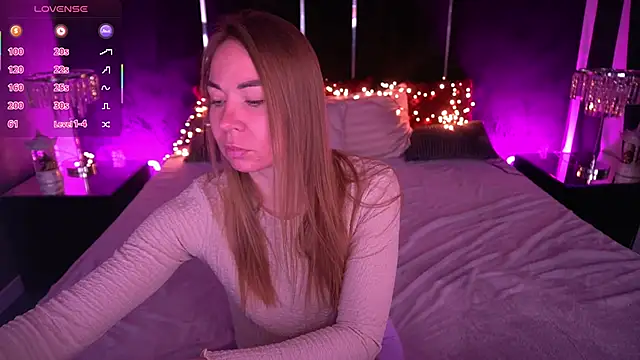 Snapshot of VixenMuse chatting on 24, 2, 2026 VixenMuse online show from 24, 2, 2026