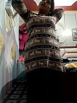 Snapshot of Vanshika1432 chatting on 18, 11, 2025 Vanshika1432 online show from 18, 11, 2025