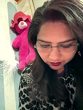Snapshot of Vanshika1432 chatting on 16, 1, 2026 Vanshika1432 online show from 16, 1, 2026