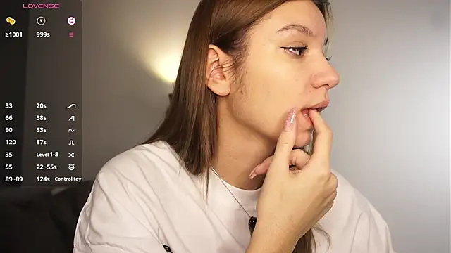 BrynnHolverson online show from 7, 1, 2026