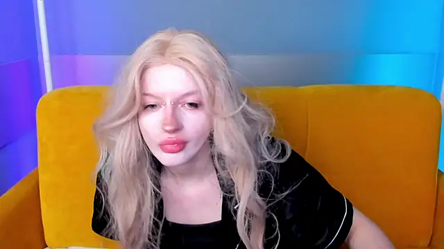 AlessaKiss online show from 14, 11, 2025