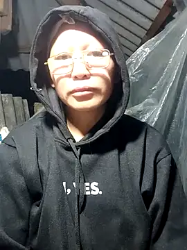 Snapshot of nui-show chatting on 20, 11, 2025 nui-show online show from 20, 11, 2025