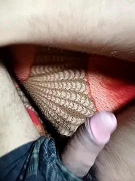 Soumyajit129ommk online show from 4, 11, 2025