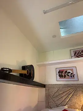 Emma duff online show from 18, 4, 2026