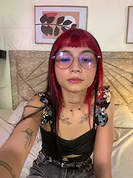 Snapshot of Emma_duff chatting on 20, 5, 2026 Emma duff online show from 20, 5, 2026