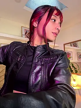 Emma duff online show from 19, 7, 2026