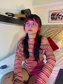 Emma duff online show from 11, 4, 2026