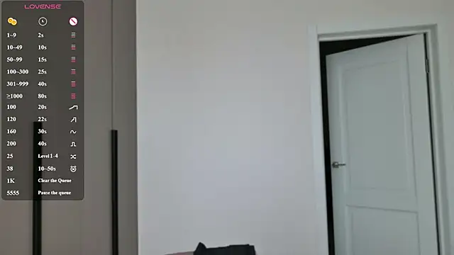 bella xx   online show from 14, 6, 2026