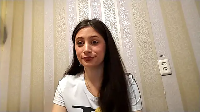 Snapshot of Qutha_best chatting on 20, 10, 2025 Qutha best online show from 20, 10, 2025