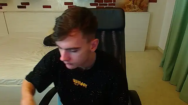 BradyFlint online show from 1, 12, 2025