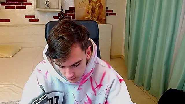 BradyFlint online show from 1, 2, 2026