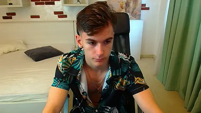 BradyFlint online show from 26, 10, 2025