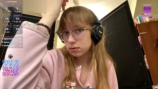 JuneCooper online show from 17, 10, 2025