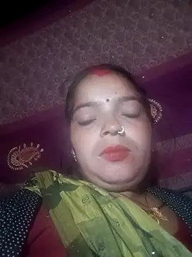 Snapshot of M-MAYA chatting on 30, 11, 2025 M-MAYA online show from 30, 11, 2025