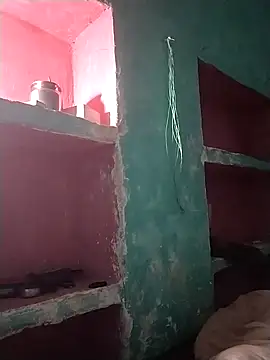 Snapshot of M-MAYA chatting on 19, 11, 2025 M-MAYA online show from 19, 11, 2025