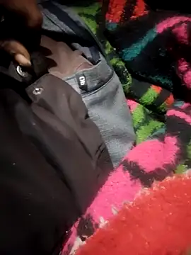 Snapshot of M-MAYA chatting on 12, 11, 2025 M-MAYA online show from 12, 11, 2025