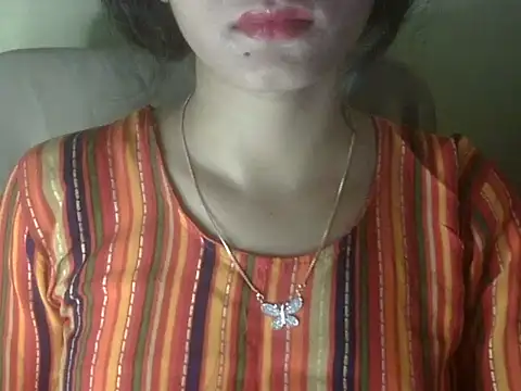 Snapshot of Shezi_N chatting on 21, 5, 2026 Shezi N online show from 21, 5, 2026