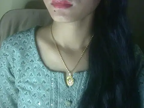 Snapshot of Shezi_N chatting on 18, 6, 2026 Shezi N online show from 18, 6, 2026