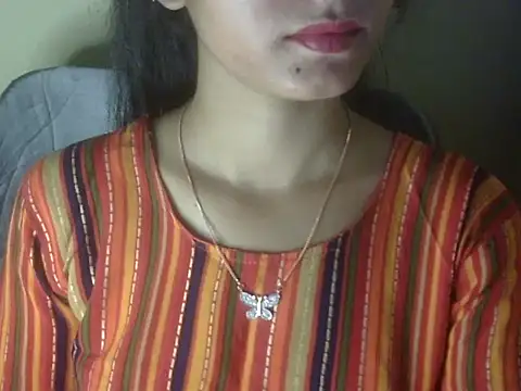 Snapshot of Shezi_N chatting on 12, 5, 2026 Shezi N online show from 12, 5, 2026