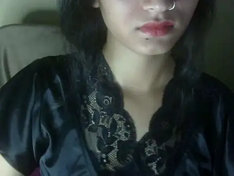 Snapshot of Shezi_N chatting on 21, 6, 2026 Shezi N online show from 21, 6, 2026