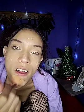 Luna-Vixen1 online show from 21, 11, 2025