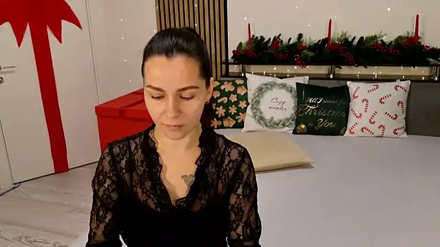 DitaNoir online show from 18, 12, 2025